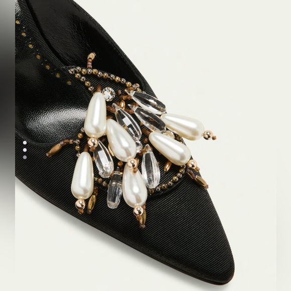 Manolo Blahnik NWT Black Pearl Mules - Picture 3 of 3